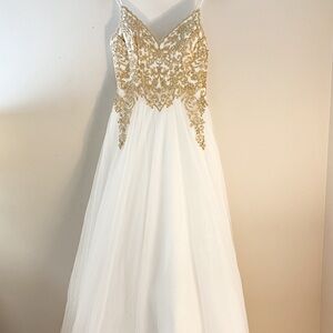 Say yes to the prom! White ballgown dress! Never worn! Size 1